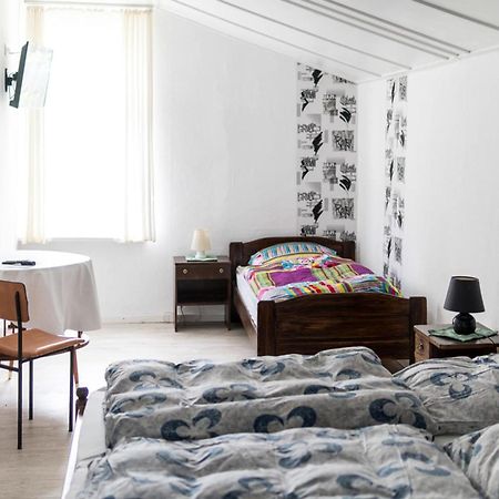 Lake View Apartment In Klein Pravtshagen With Garden Exterior foto