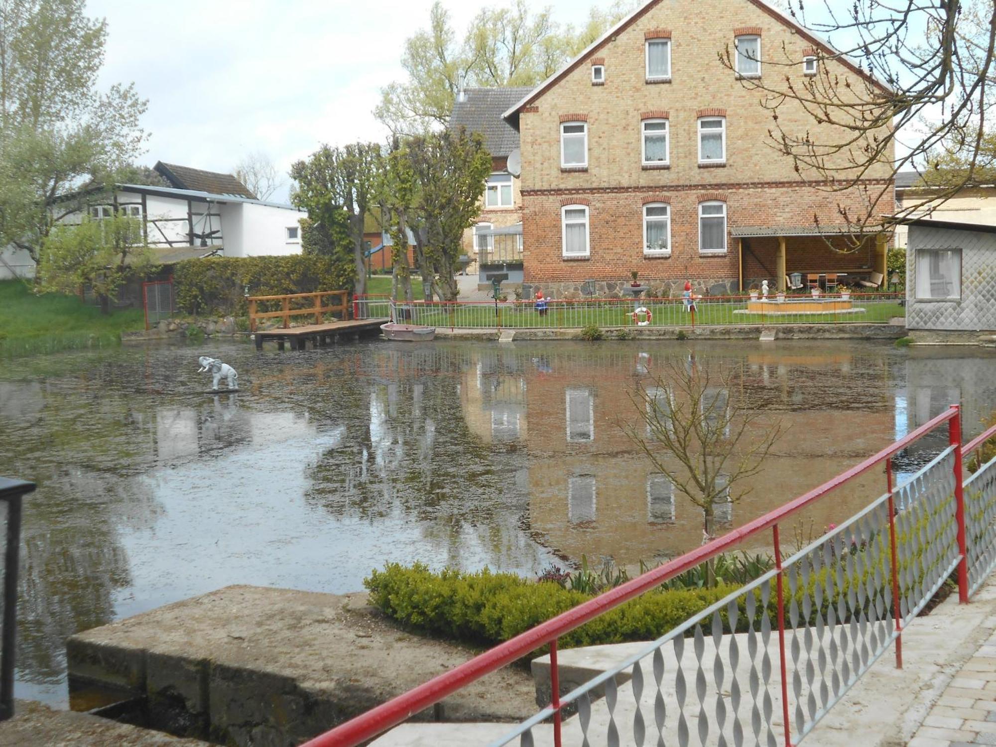 Lake View Apartment In Klein Pravtshagen With Garden Exterior foto